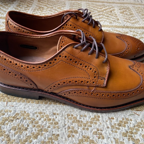 Allen Edmonds Madison Park - Picture 2 of 8